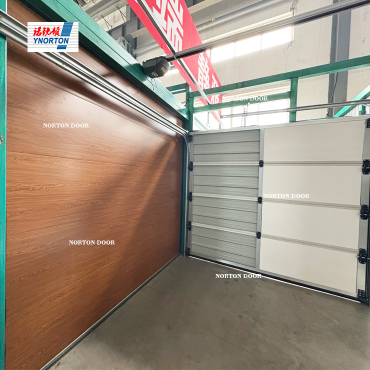 Uși de garaj secționale din aluminiu